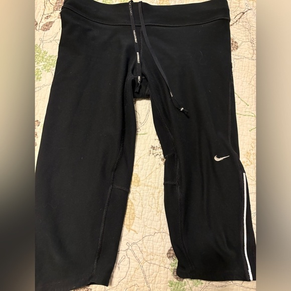 Nike crop running pant/ shorts dri-fit M - Picture 2 of 4